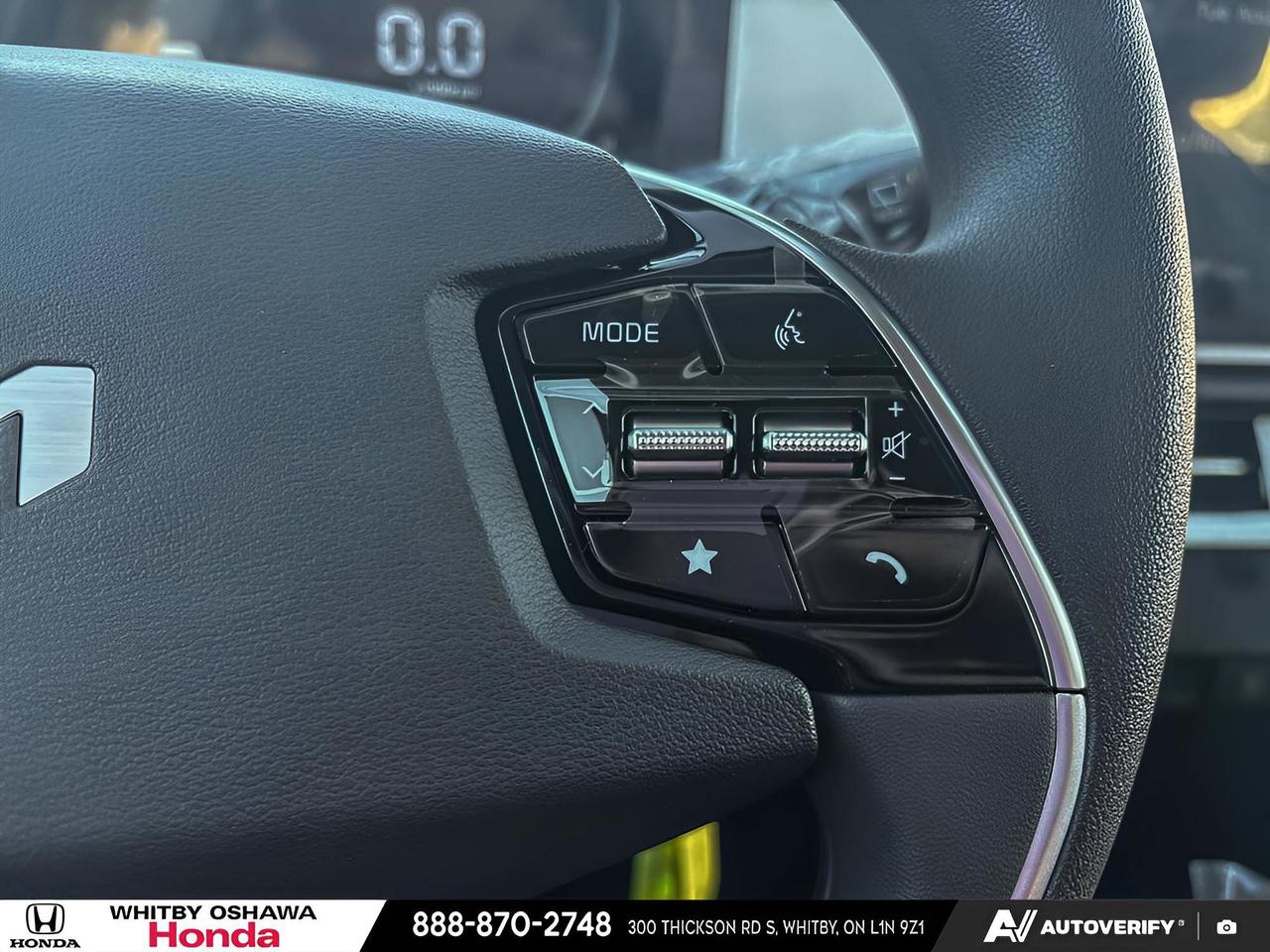 2025 Kia Niro Plug-In Hybrid LX Photo