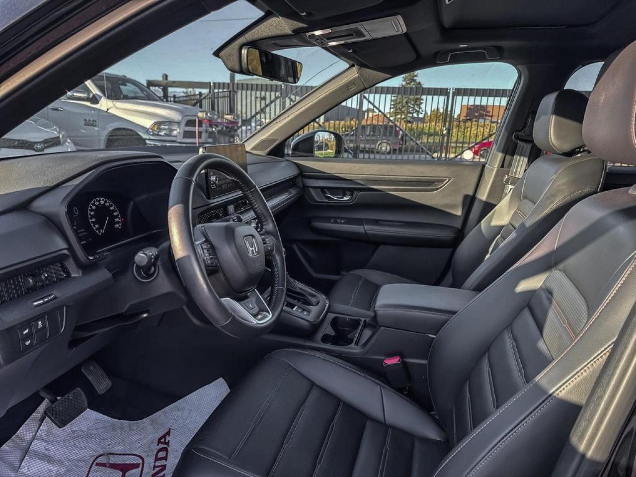 2025 Honda CR-V Hybrid EX-L Photo