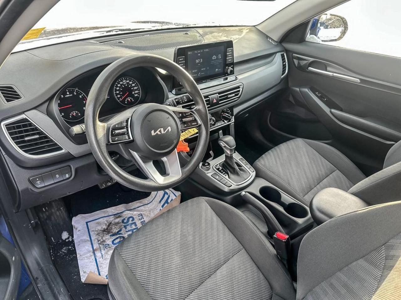 2023 Kia Seltos LX Photo