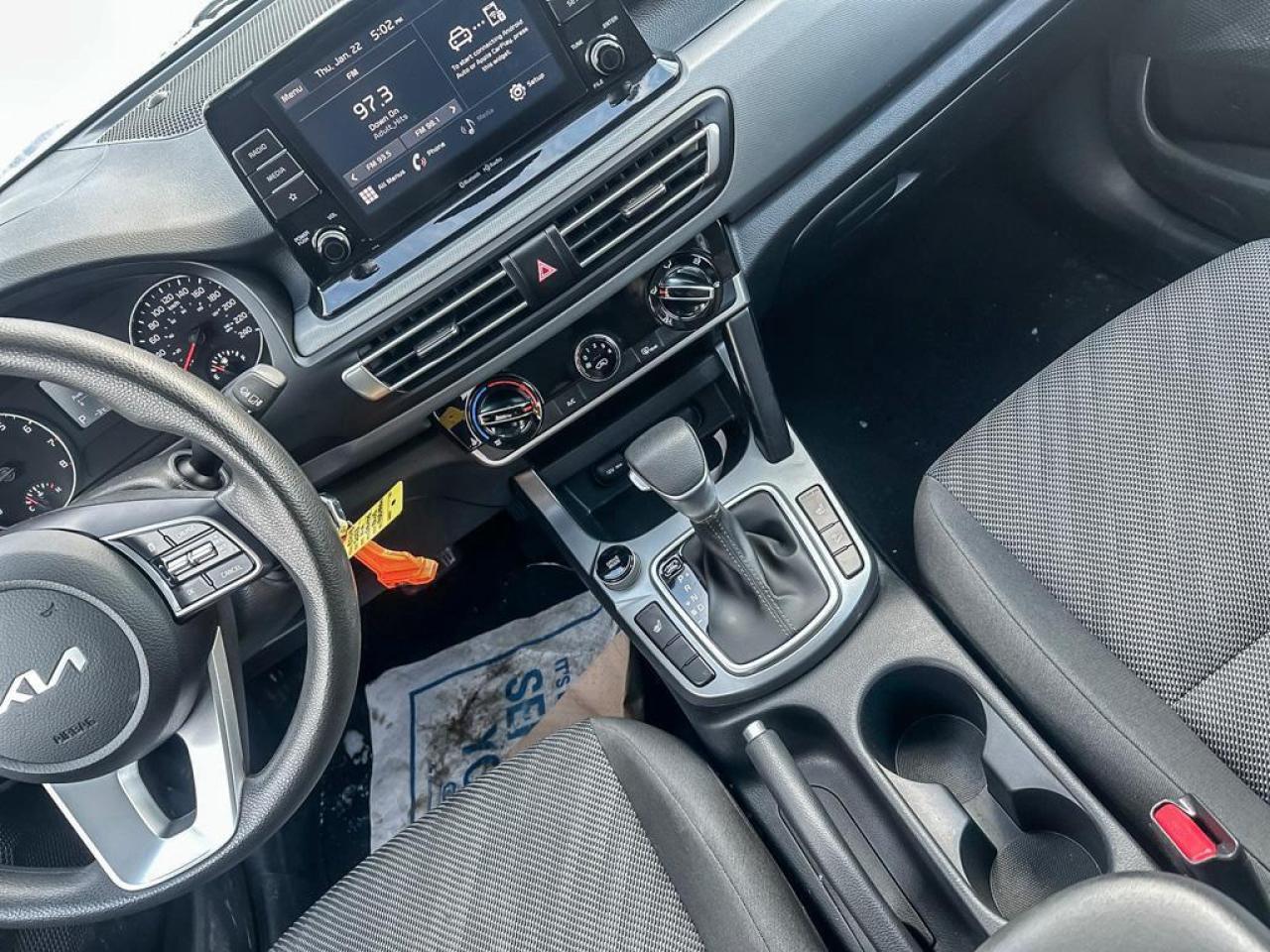 2023 Kia Seltos LX Photo