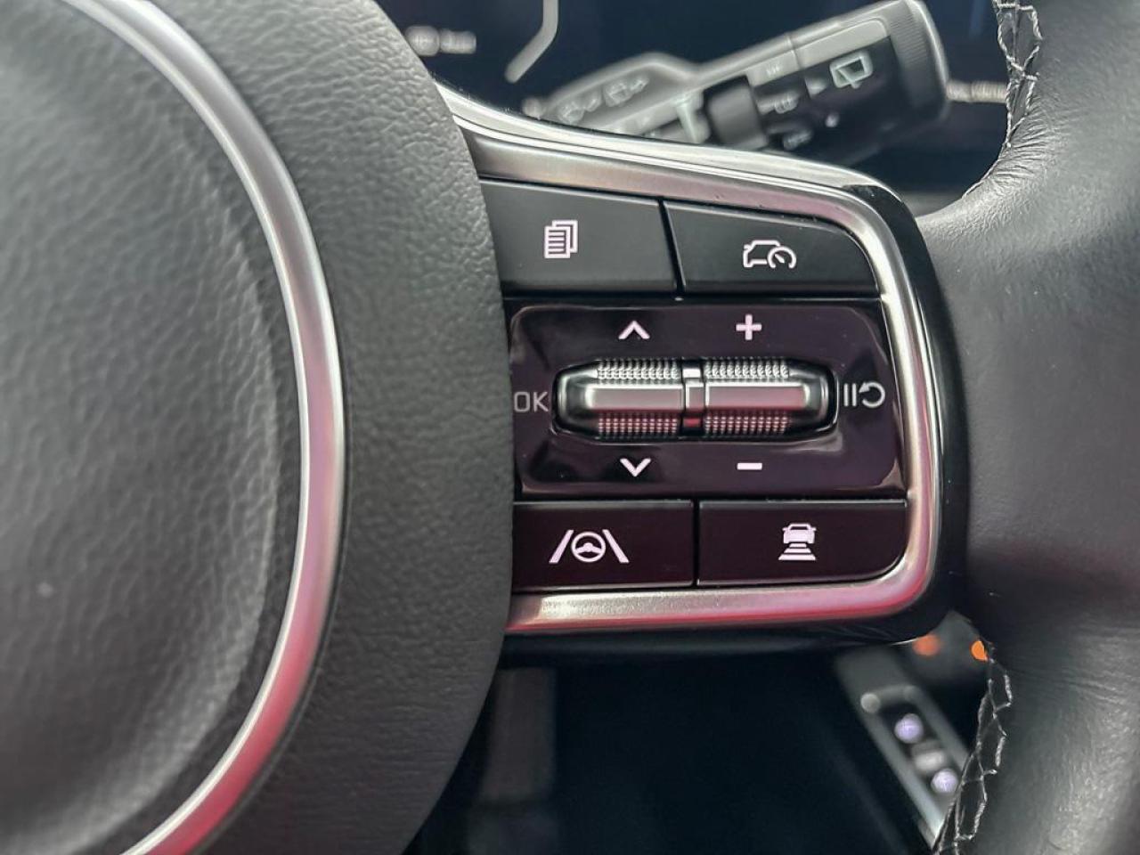 2025 Kia Sorento X-Line Photo