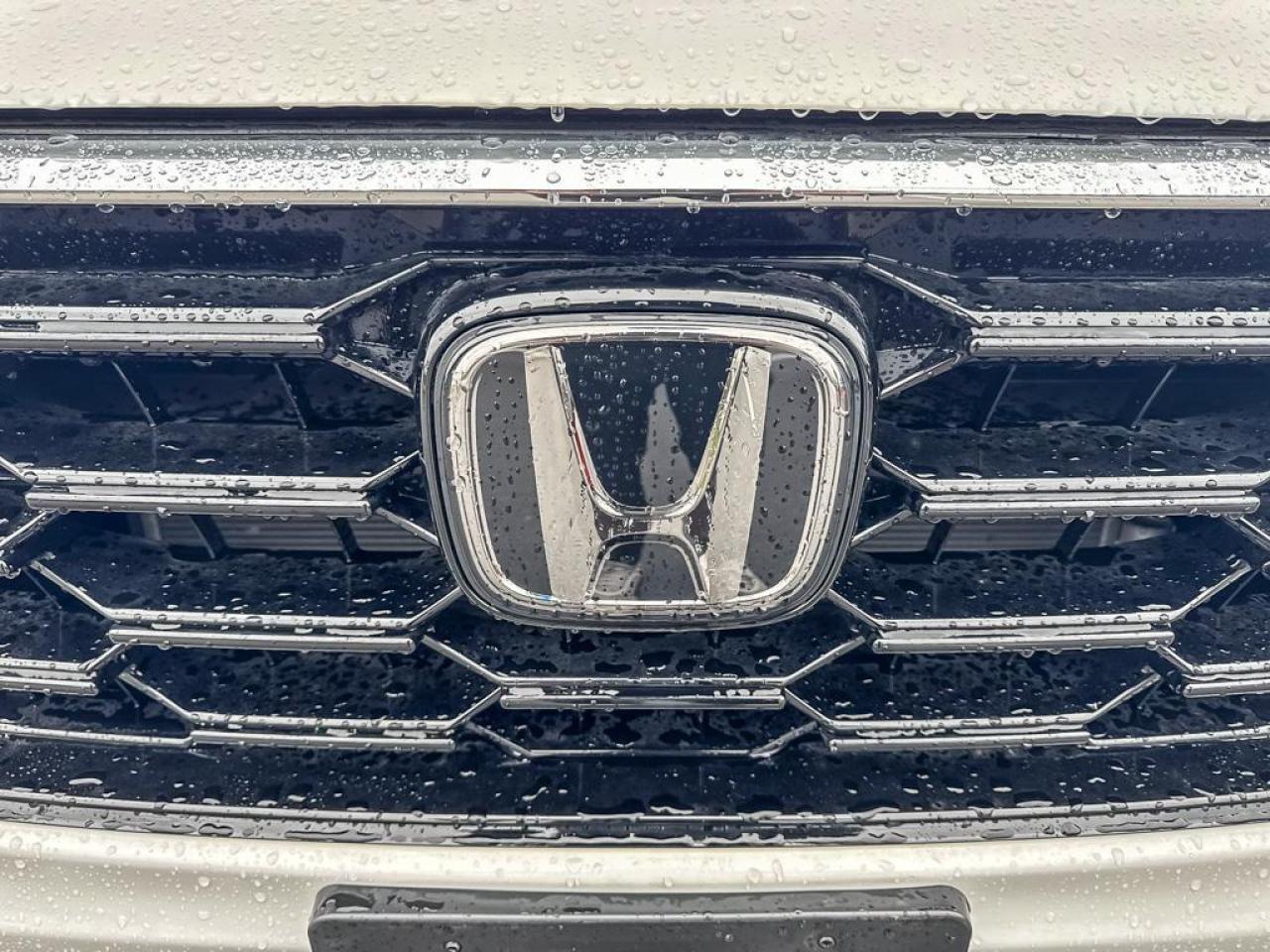 2025 Honda CR-V Sport Photo