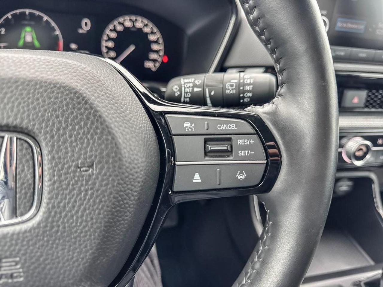 2025 Honda CR-V Sport Photo