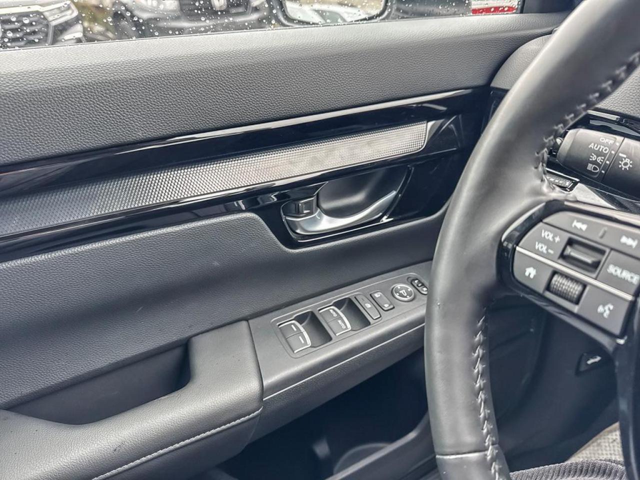 2025 Honda CR-V Sport Photo