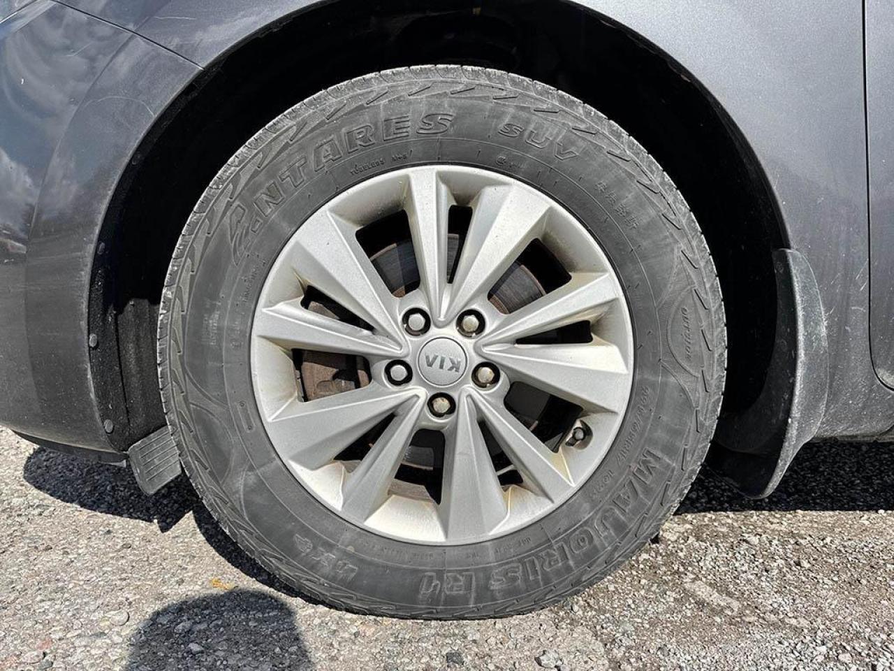 2018 Kia Sedona LX Photo