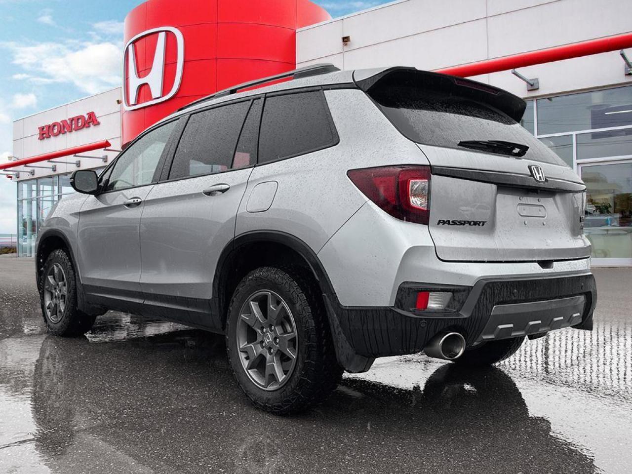 2024 Honda Passport TRAILSPORT Photo3