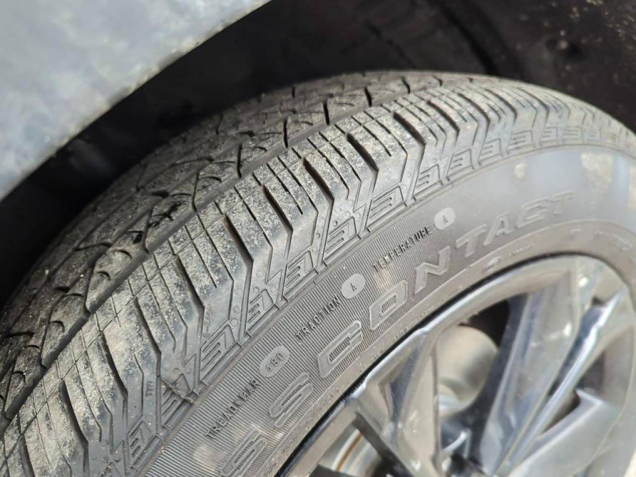 2025 Honda CR-V Hybrid Touring Photo