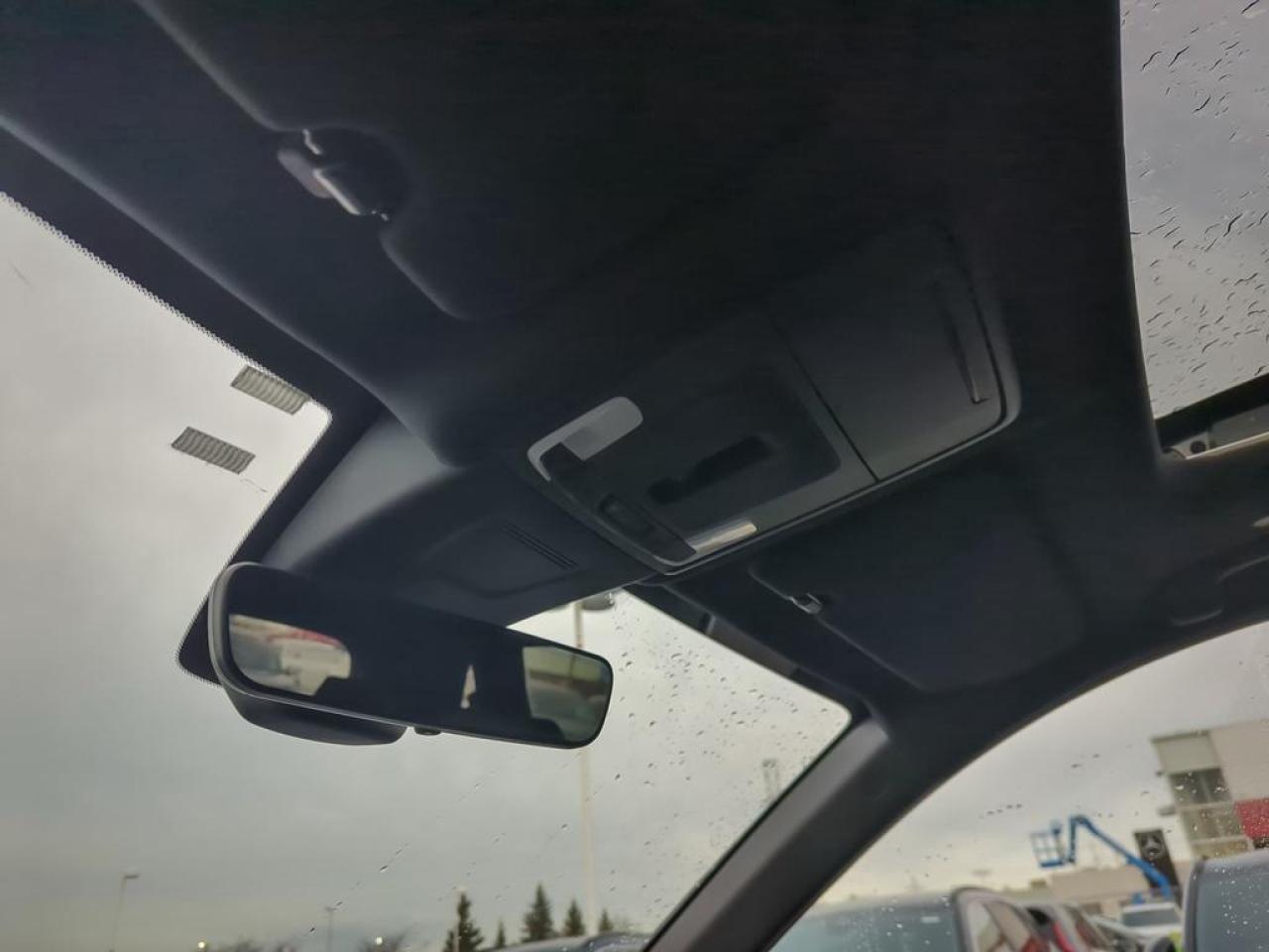 2024 Honda CR-V Hybrid Touring Photo