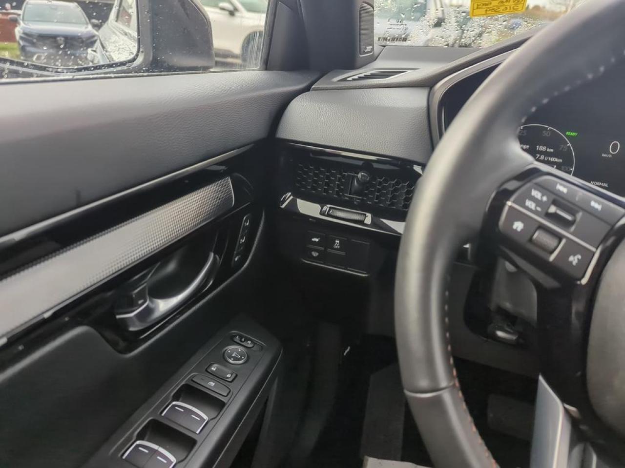 2024 Honda CR-V Hybrid Touring Photo