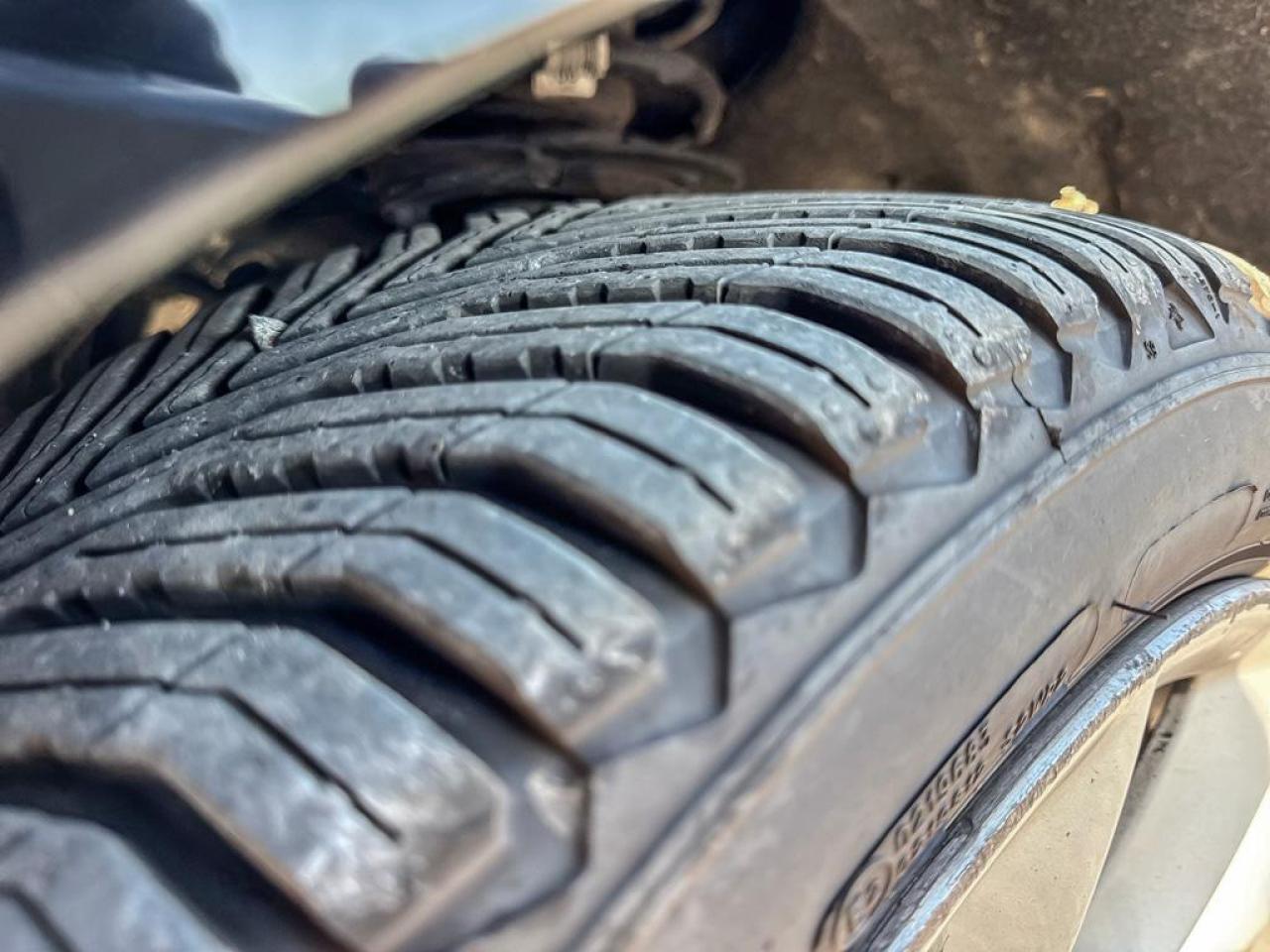 2013 BMW 3 Series 320i xDrive Photo