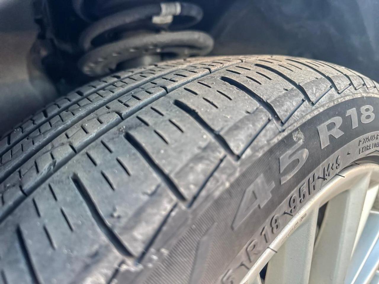 2023 BMW 3 Series 330i xDrive Photo