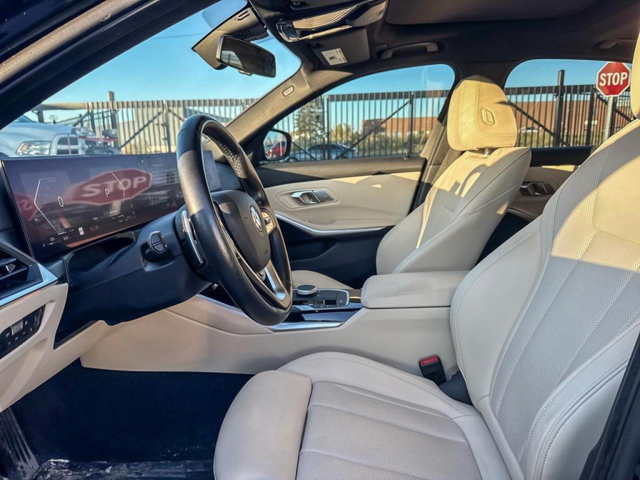 2023 BMW 3 Series 330i xDrive Photo