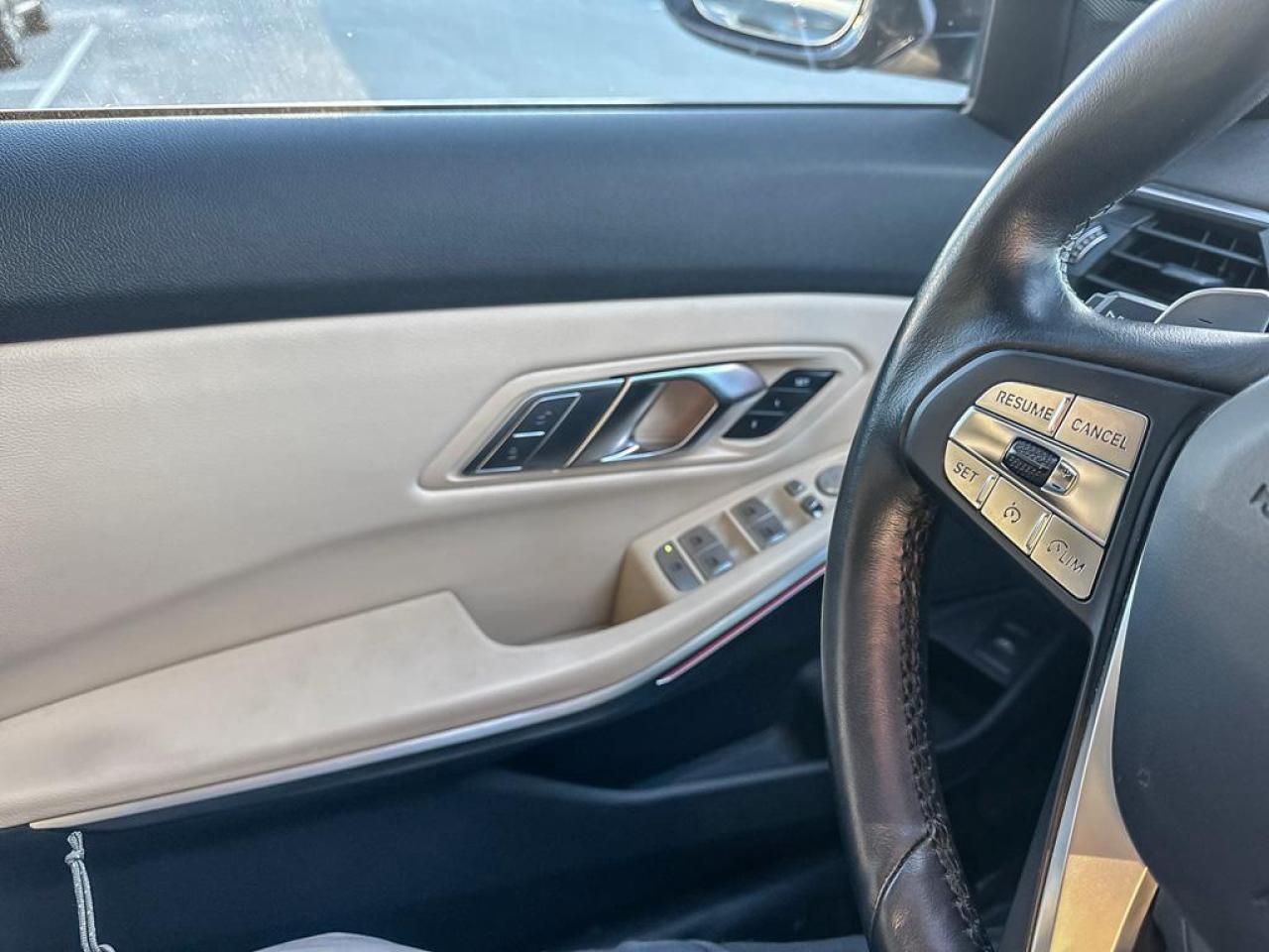 2023 BMW 3 Series 330i xDrive Photo