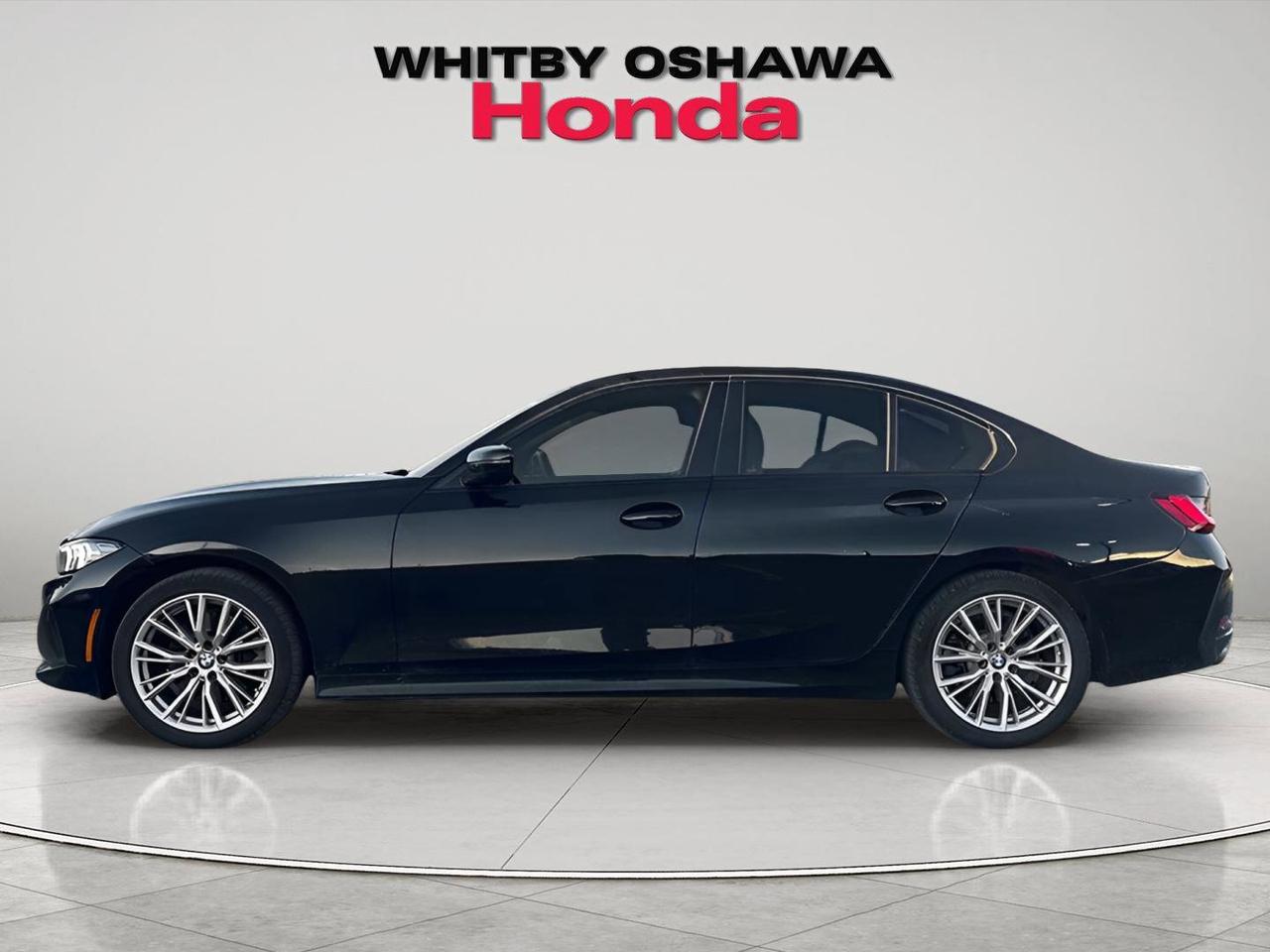 2023 BMW 3 Series 330i xDrive Photo