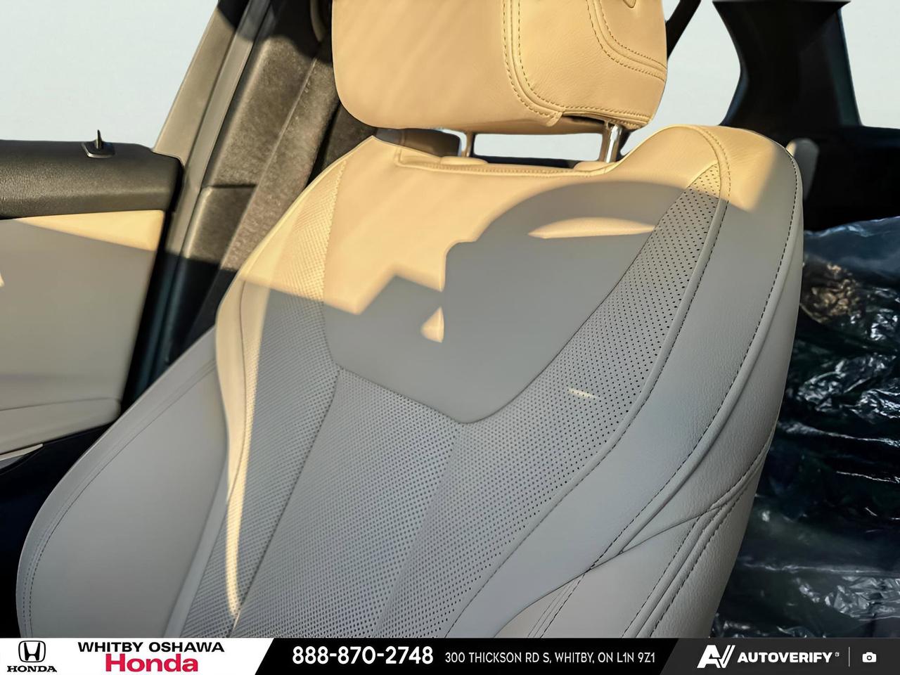 2023 BMW 3 Series 330i xDrive Photo