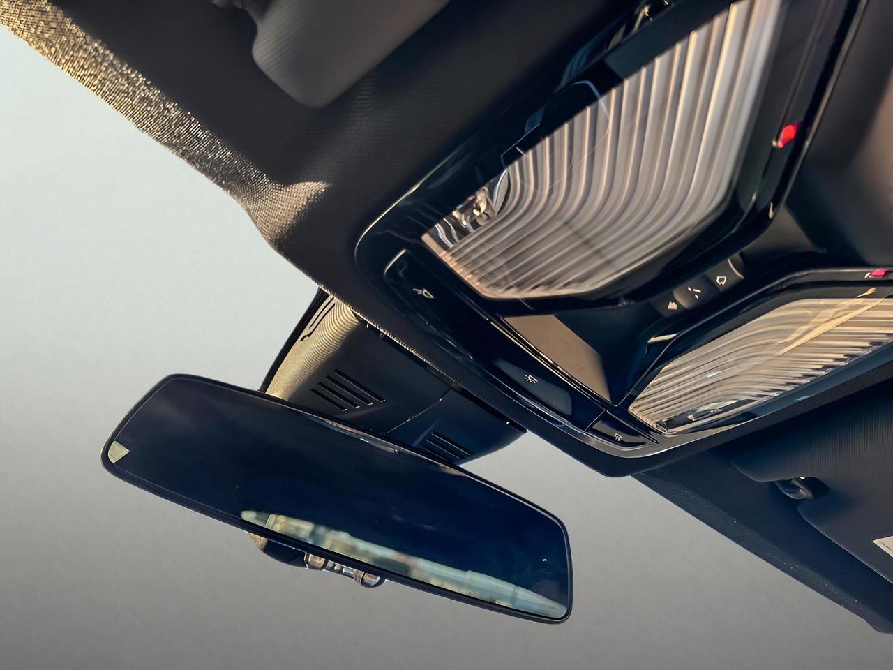 2023 BMW 3 Series 330i xDrive Photo