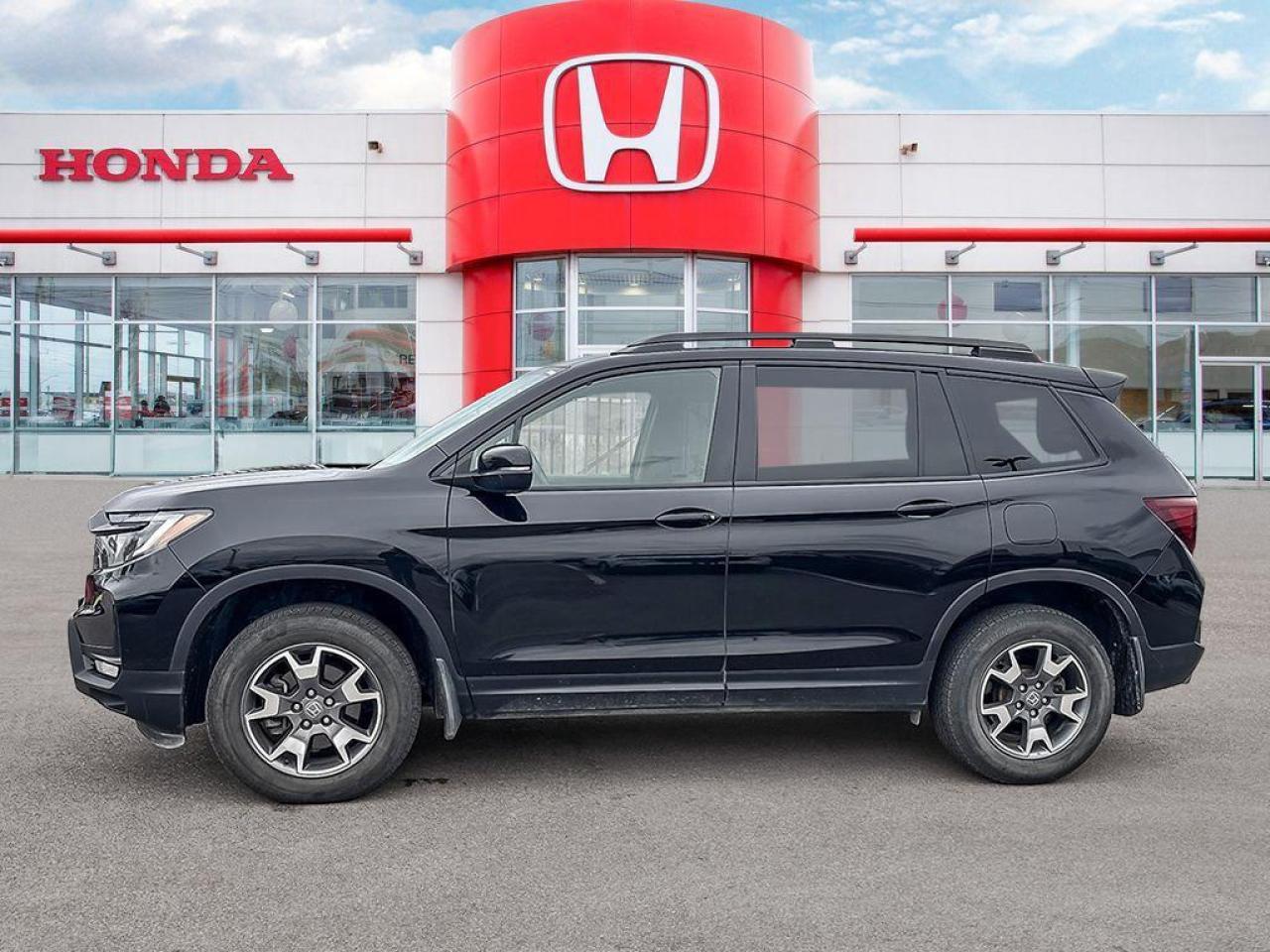 2023 Honda Passport TRAILSPORT Photo2
