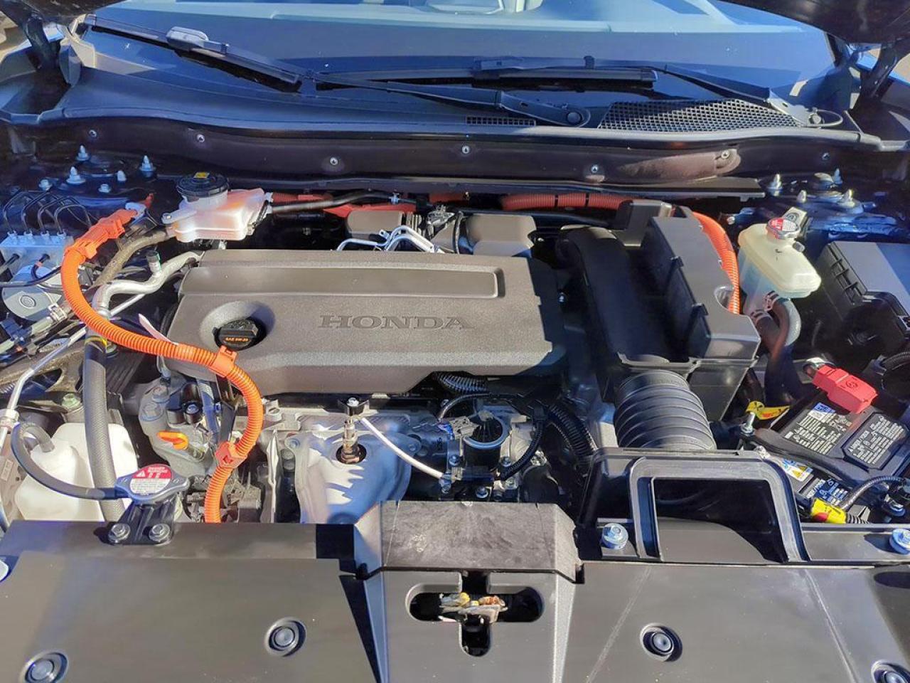 2025 Honda CR-V Hybrid Touring Photo