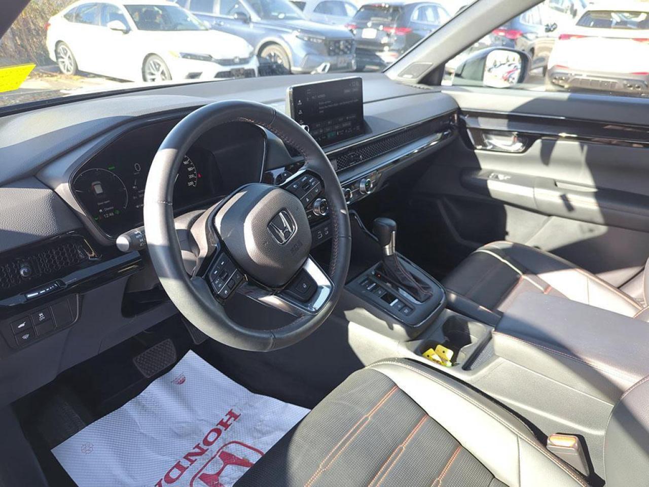 2025 Honda CR-V Hybrid Touring Photo