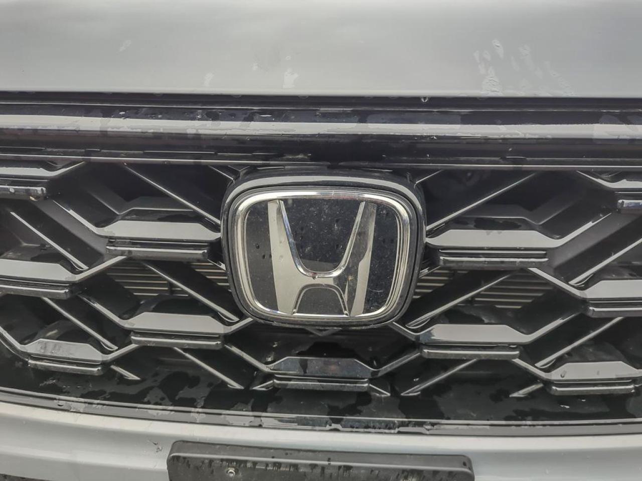 2025 Honda CR-V Hybrid Touring Photo