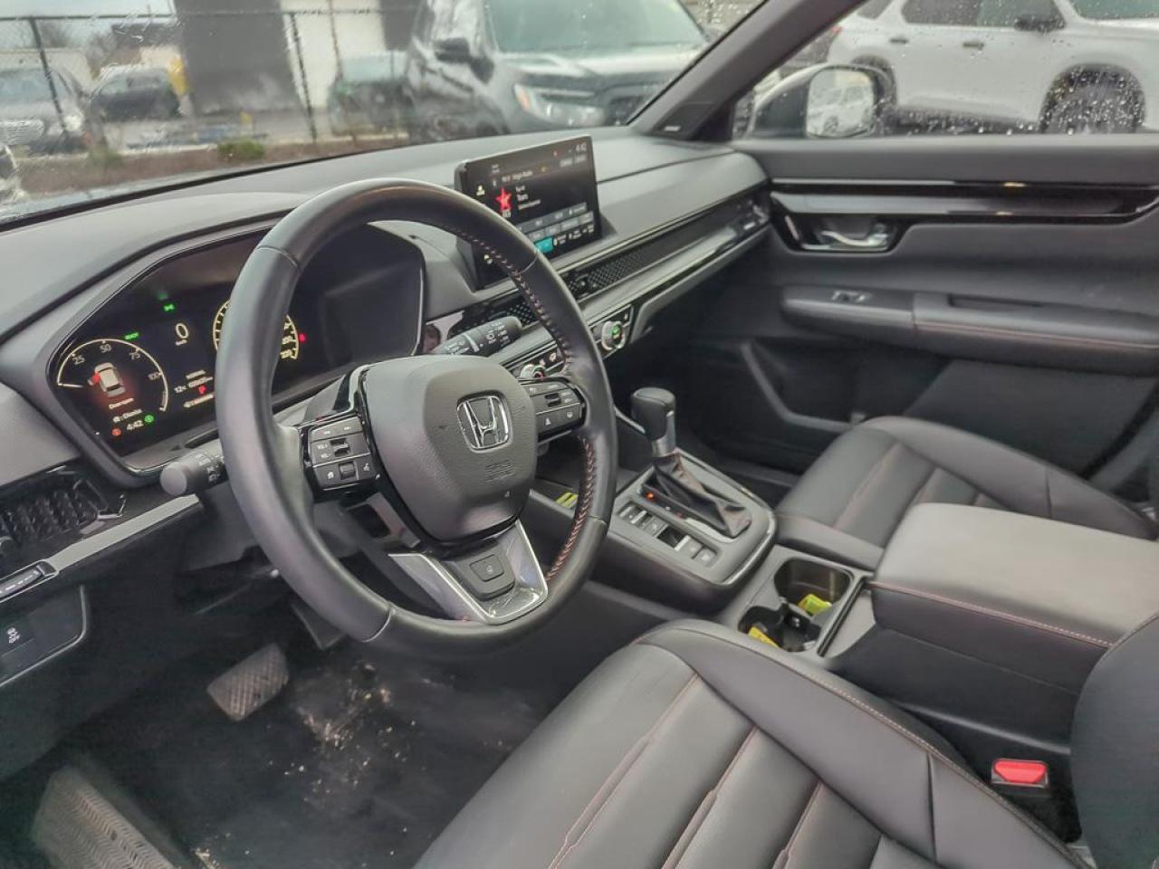 2025 Honda CR-V Hybrid Touring Photo