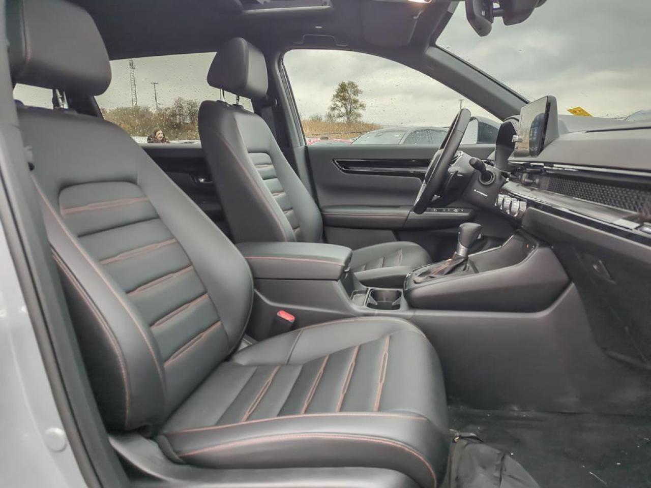 2025 Honda CR-V Hybrid Touring Photo