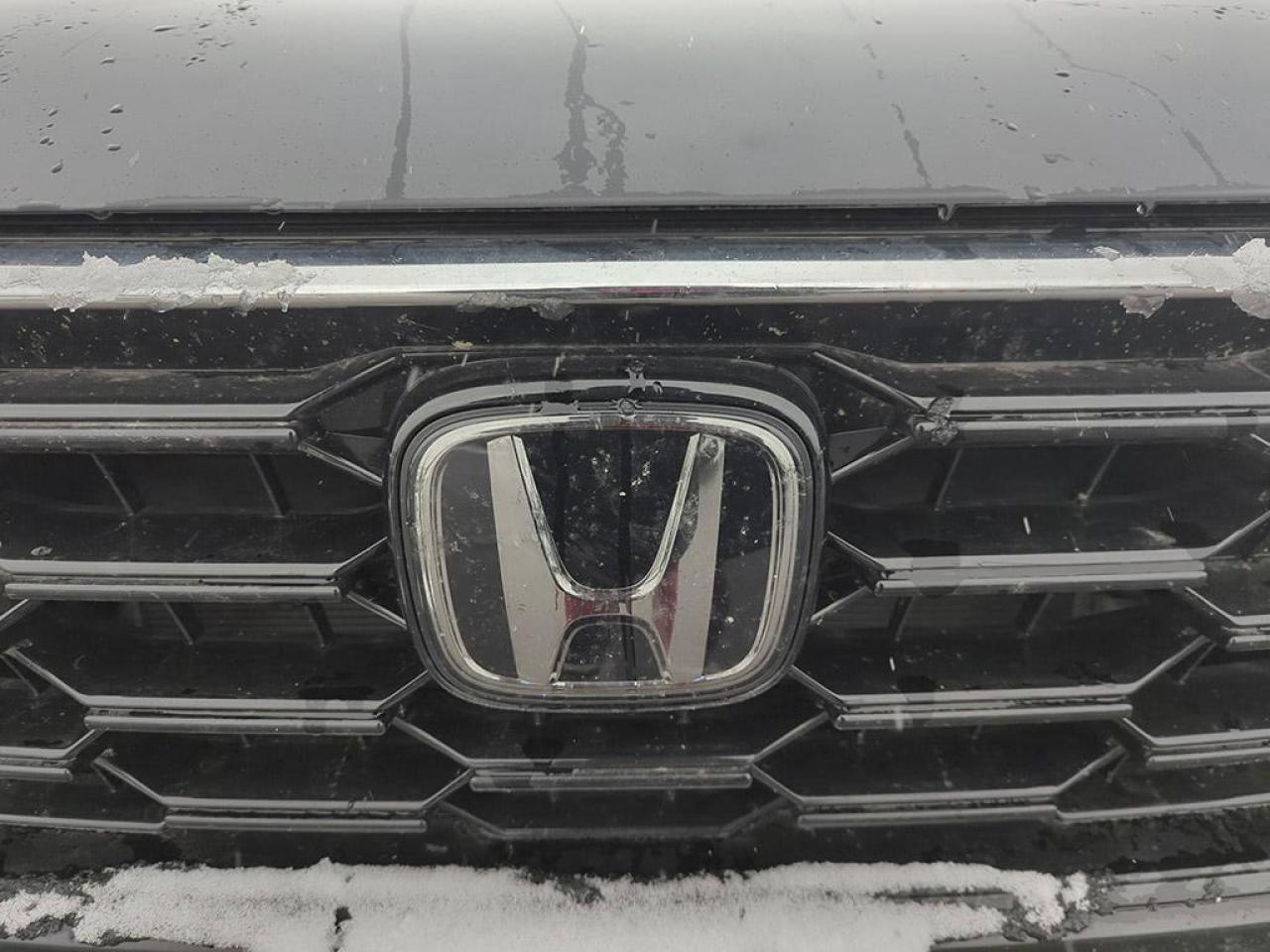 2025 Honda CR-V Sport Photo