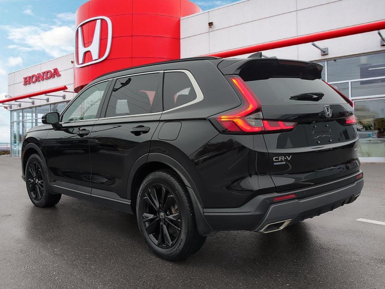 2025 Honda CR-V Hybrid Touring Photo