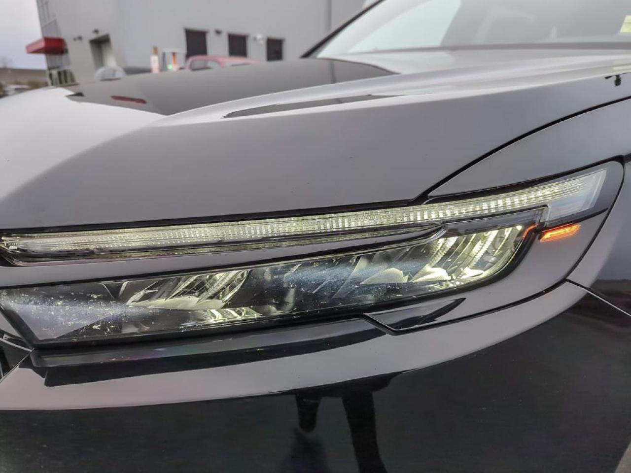 2025 Honda CR-V Hybrid Touring Photo