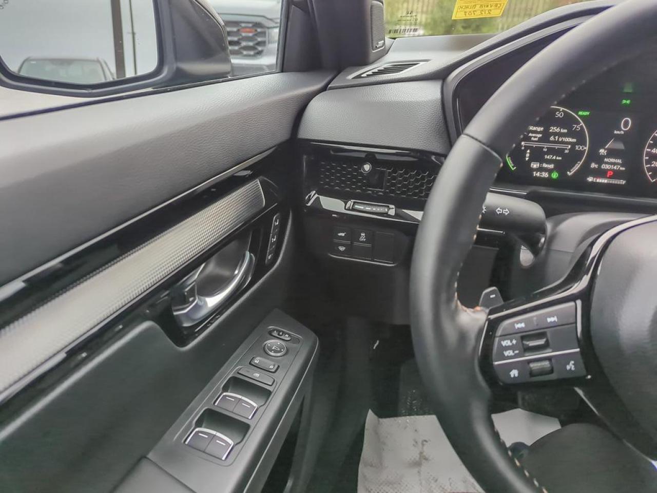 2025 Honda CR-V Hybrid Touring Photo