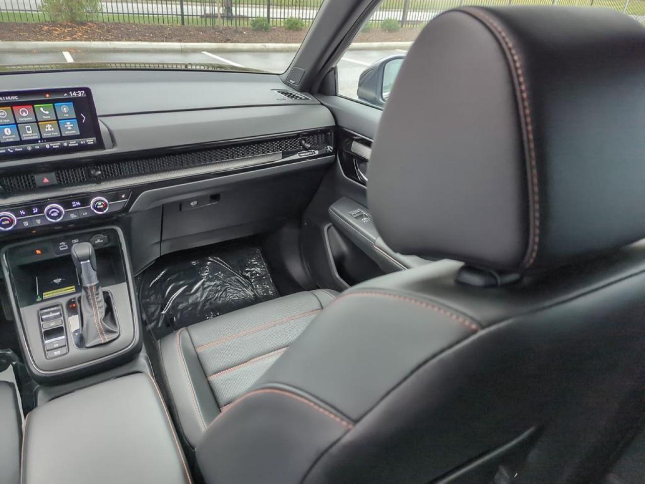 2025 Honda CR-V Hybrid Touring Photo