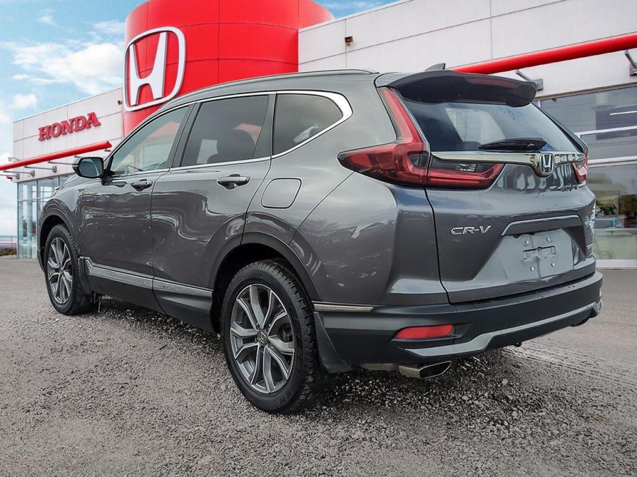 2022 Honda CR-V Touring Photo
