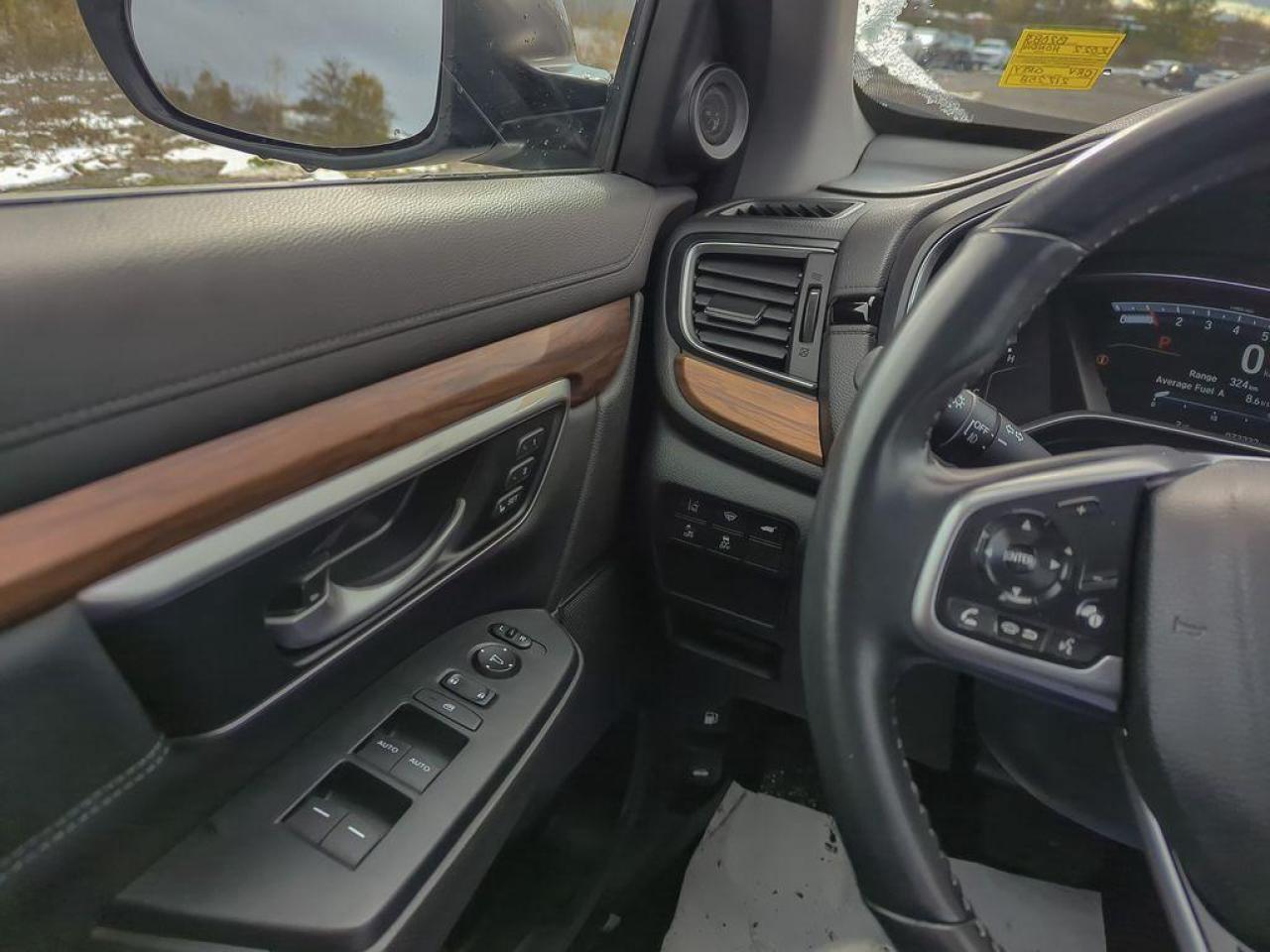 2022 Honda CR-V Touring Photo