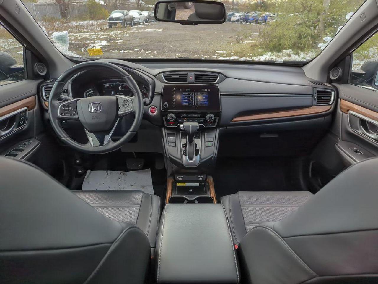 2022 Honda CR-V Touring Photo