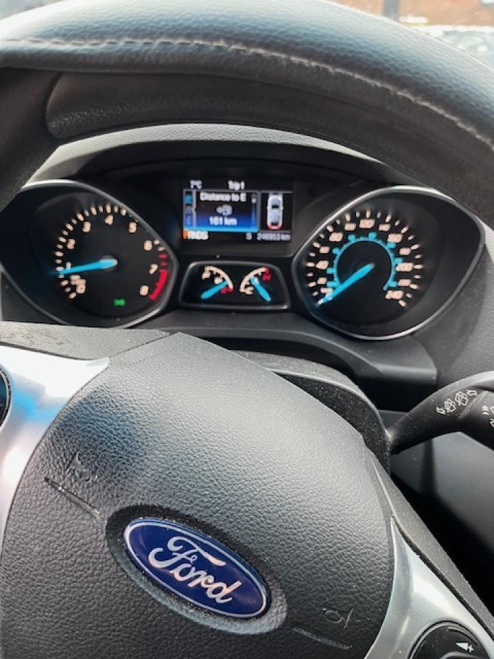 2014 Ford Escape FWD 4dr SE Photo