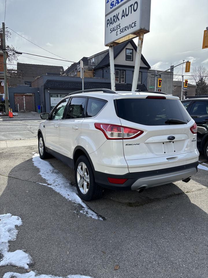 2014 Ford Escape FWD 4dr SE Photo