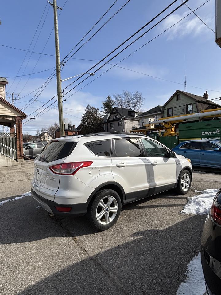 2014 Ford Escape FWD 4dr SE Photo