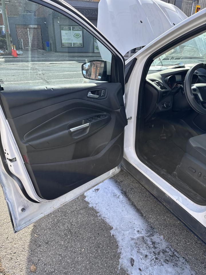 2014 Ford Escape FWD 4dr SE Photo