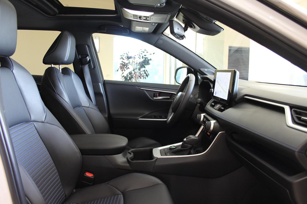2024 Toyota RAV4 Hybrid XSE AWD TECHNOLOGY PKG Photo