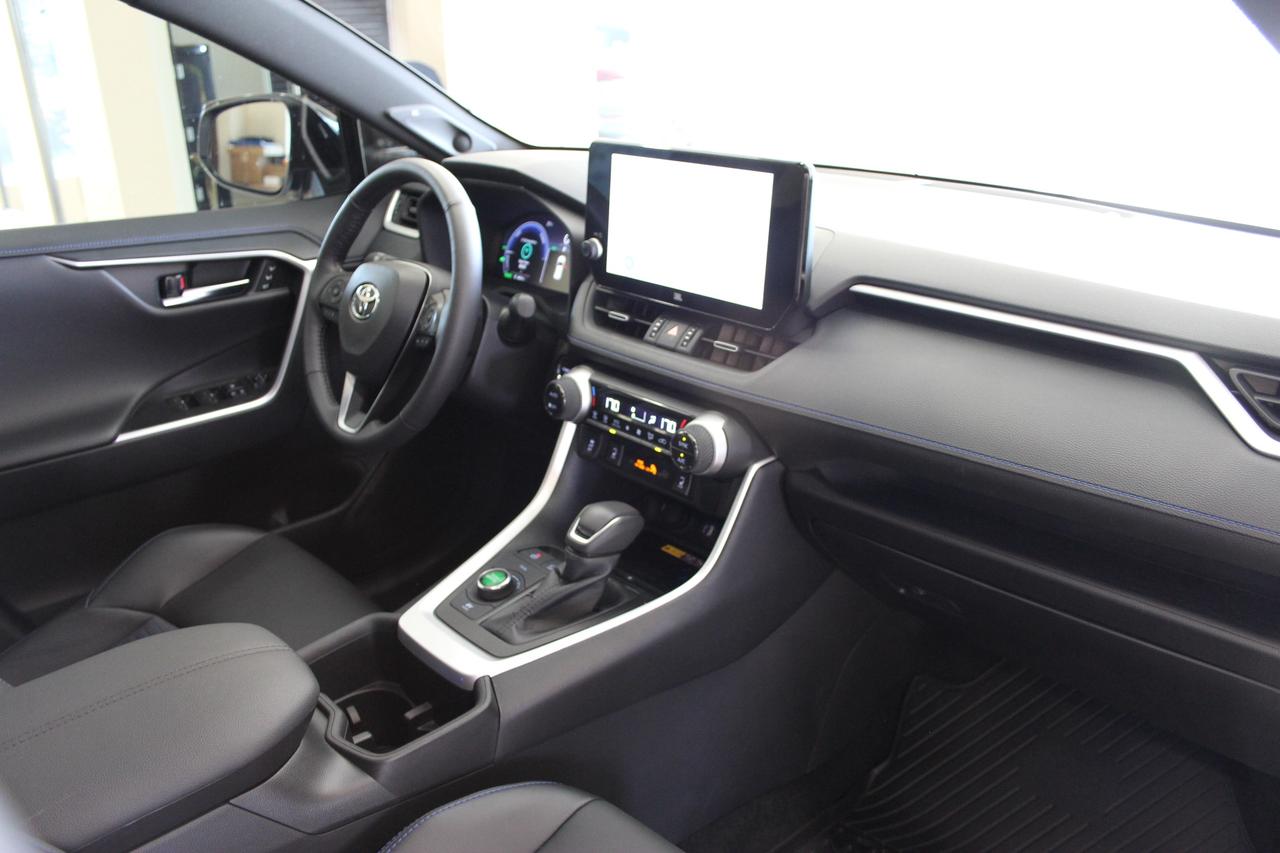 2024 Toyota RAV4 Hybrid XSE AWD TECHNOLOGY PKG Photo3