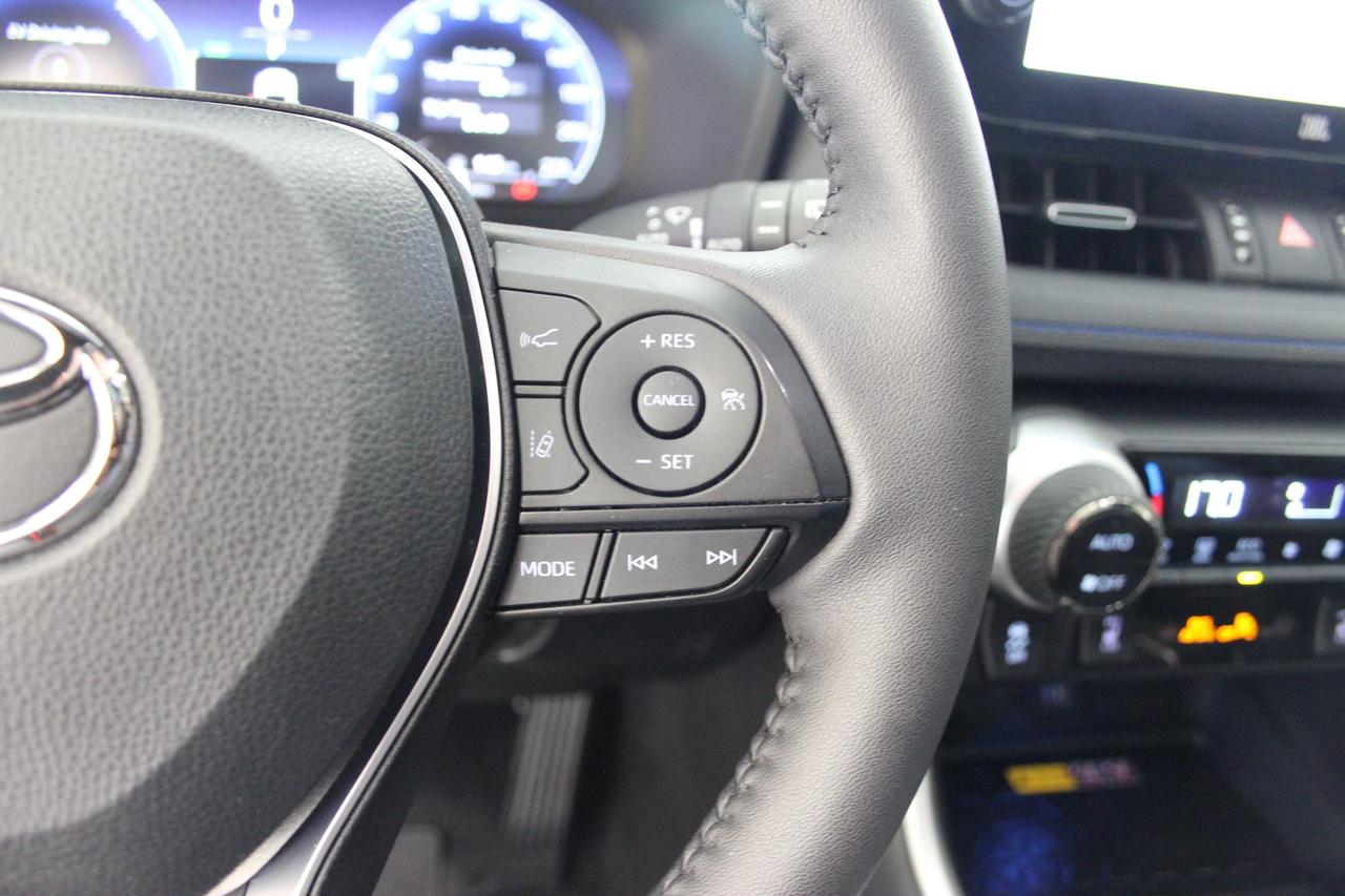 2024 Toyota RAV4 Hybrid XSE AWD TECHNOLOGY PKG Photo