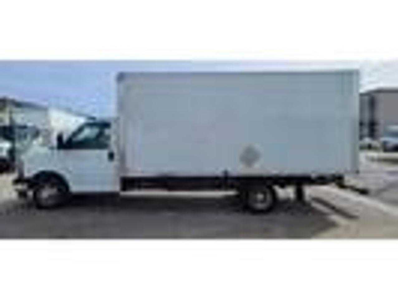 2019 GMC Savana 16Ft Aluminum Box - Ramp - V8 Gasoline Photo