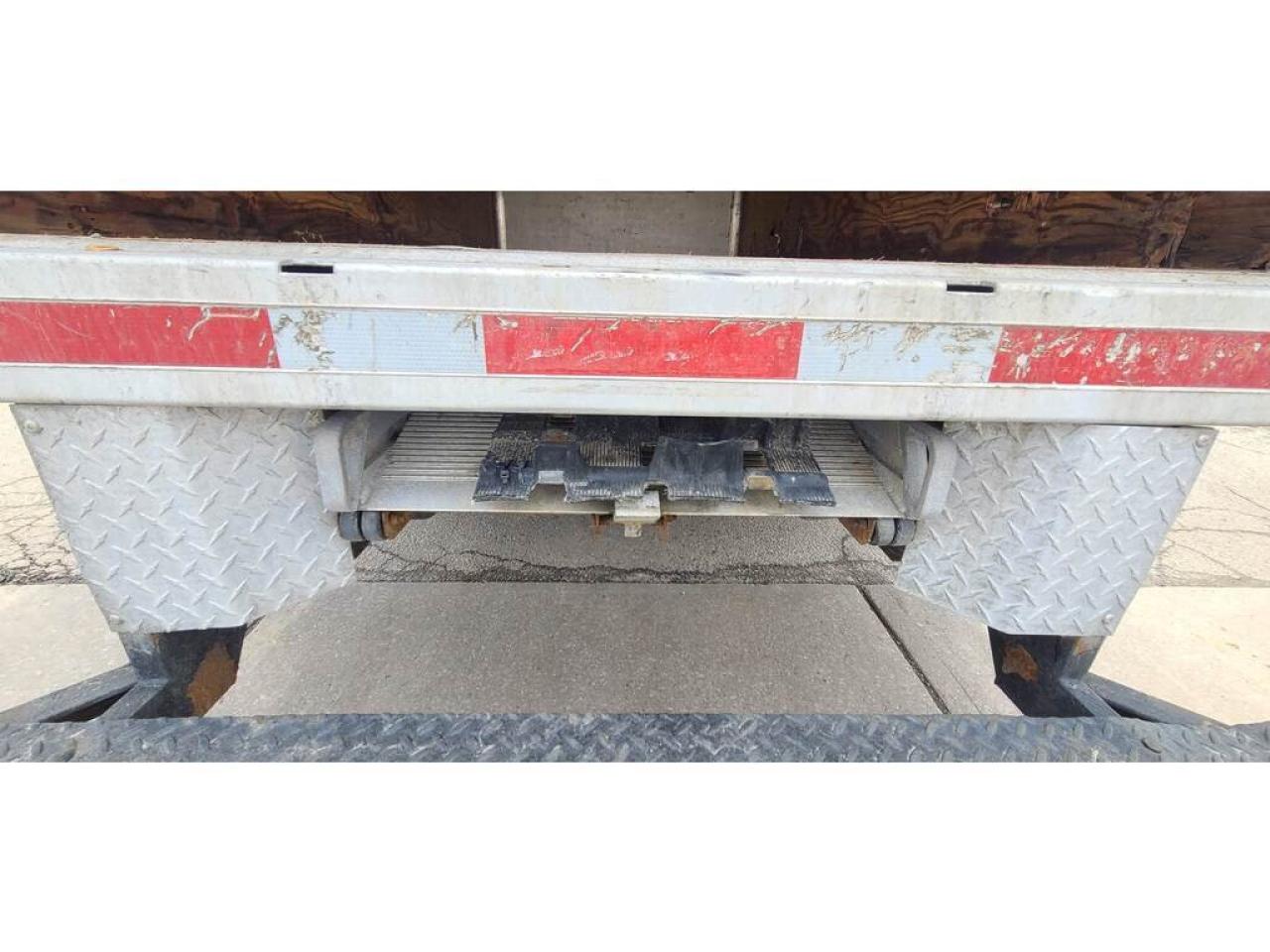 2016 GMC Savana G3500 - 16Ft Box - V8 Gas + Propane - CERTIFIED Photo