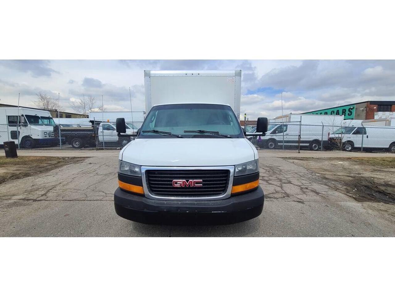 2016 GMC Savana G3500 - 16Ft Box - V8 Gas + Propane - CERTIFIED Photo