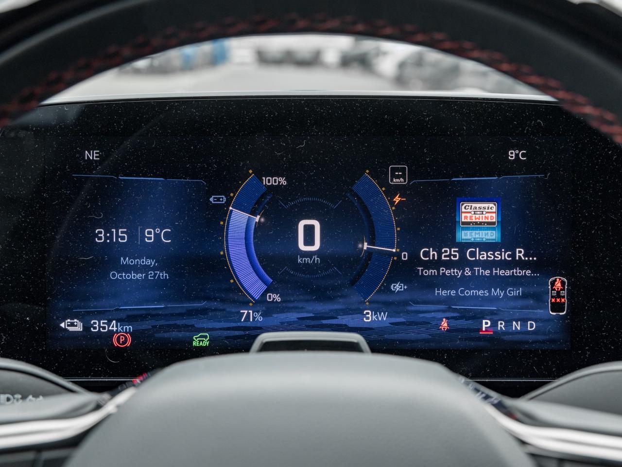 2025 Chevrolet Equinox EV RS Demo Photo