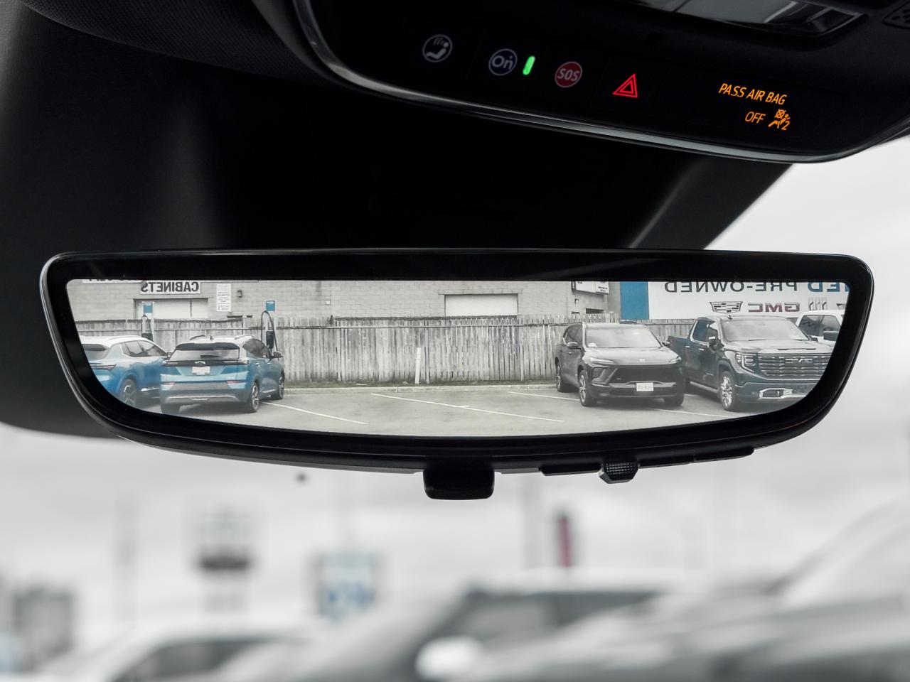 2025 Chevrolet Equinox EV RS Demo Photo