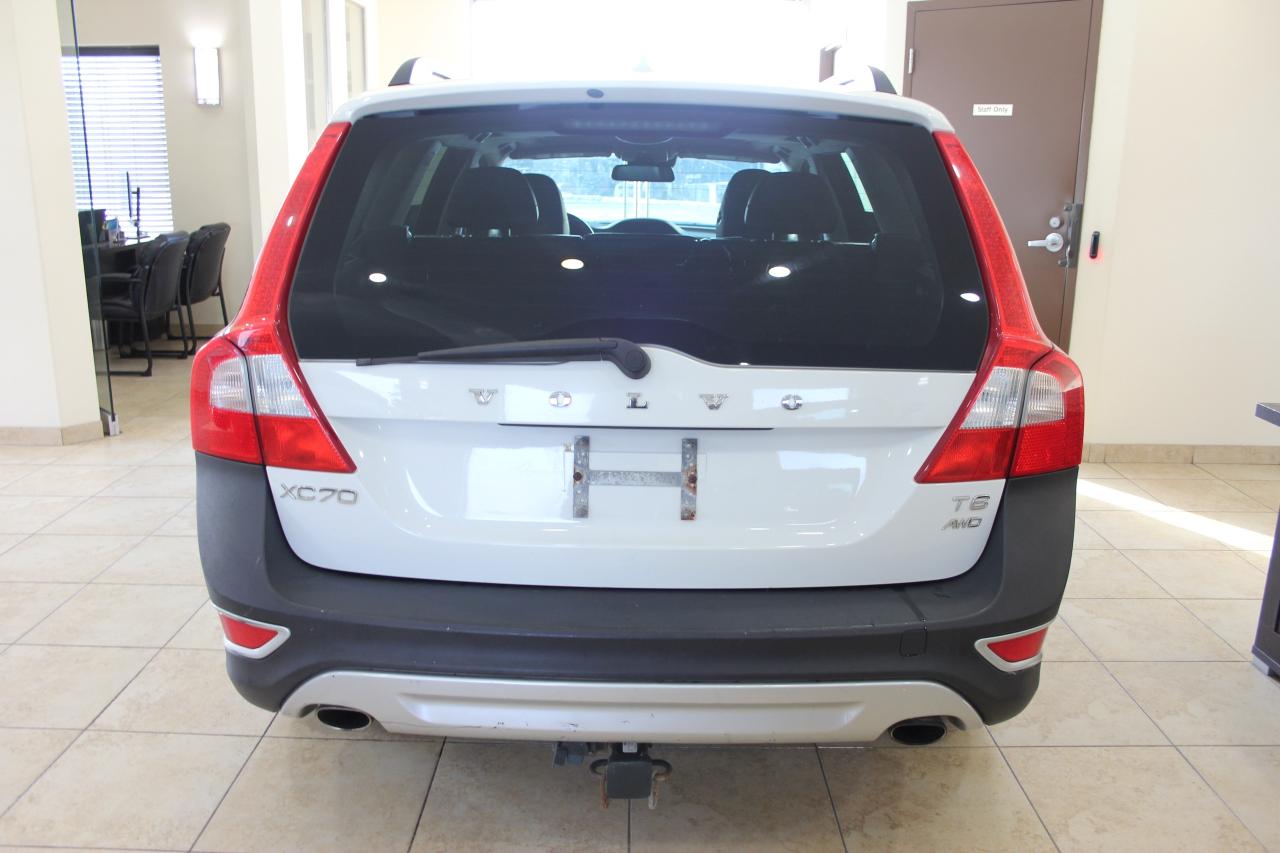 2012 Volvo XC70 T6 Premier Plus Photo4