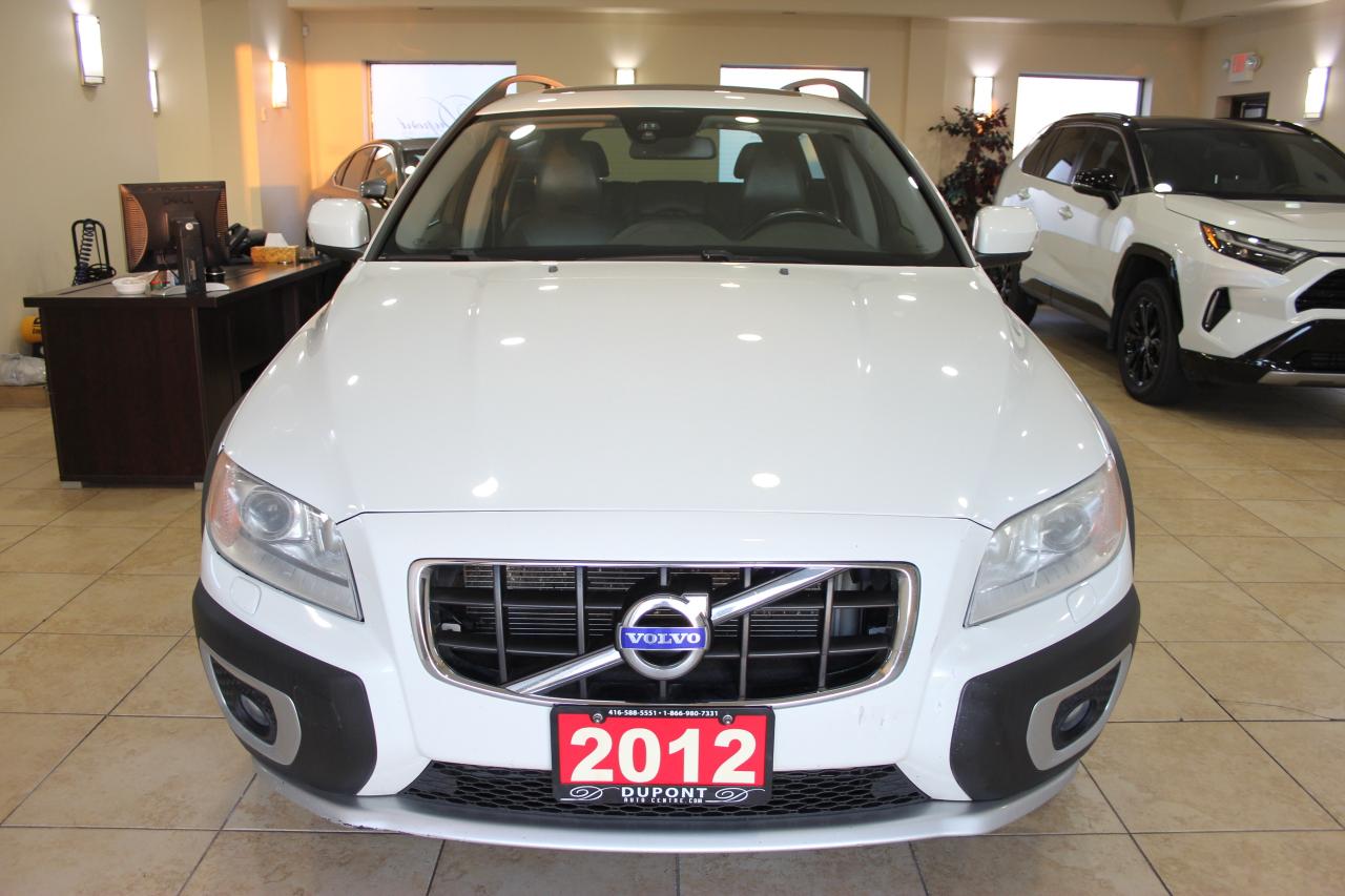 2012 Volvo XC70 T6 Premier Plus Photo