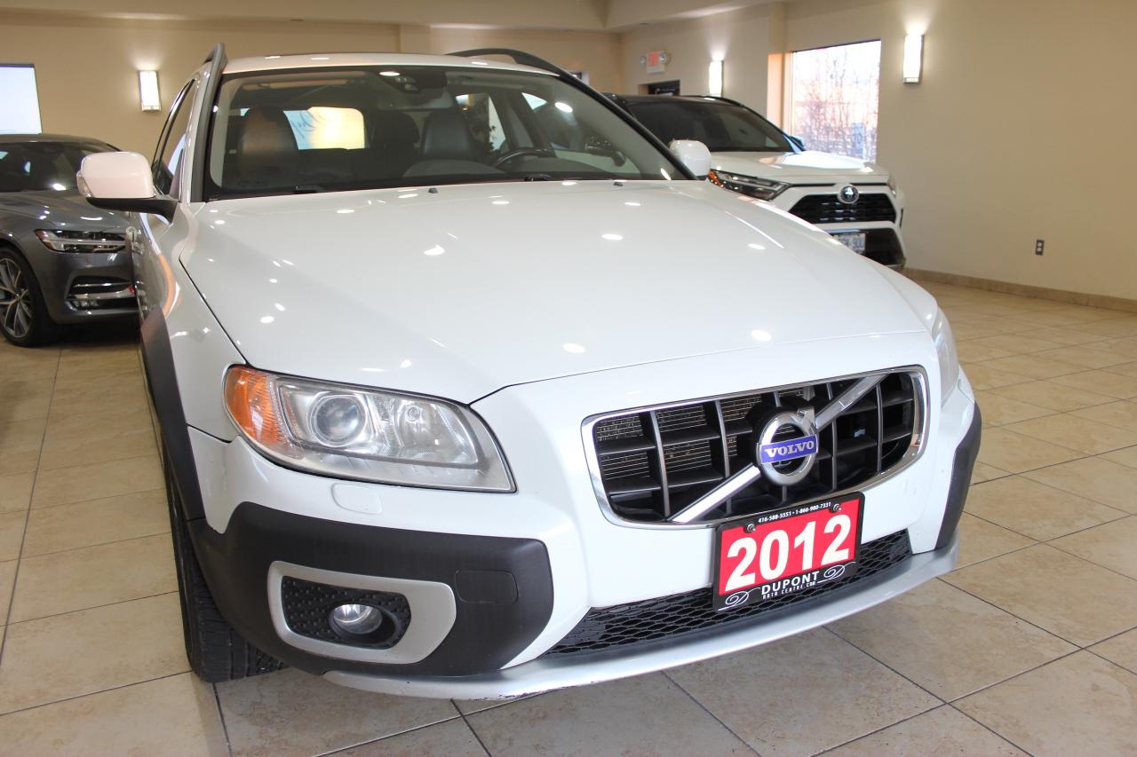 2012 Volvo XC70 T6 Premier Plus Photo