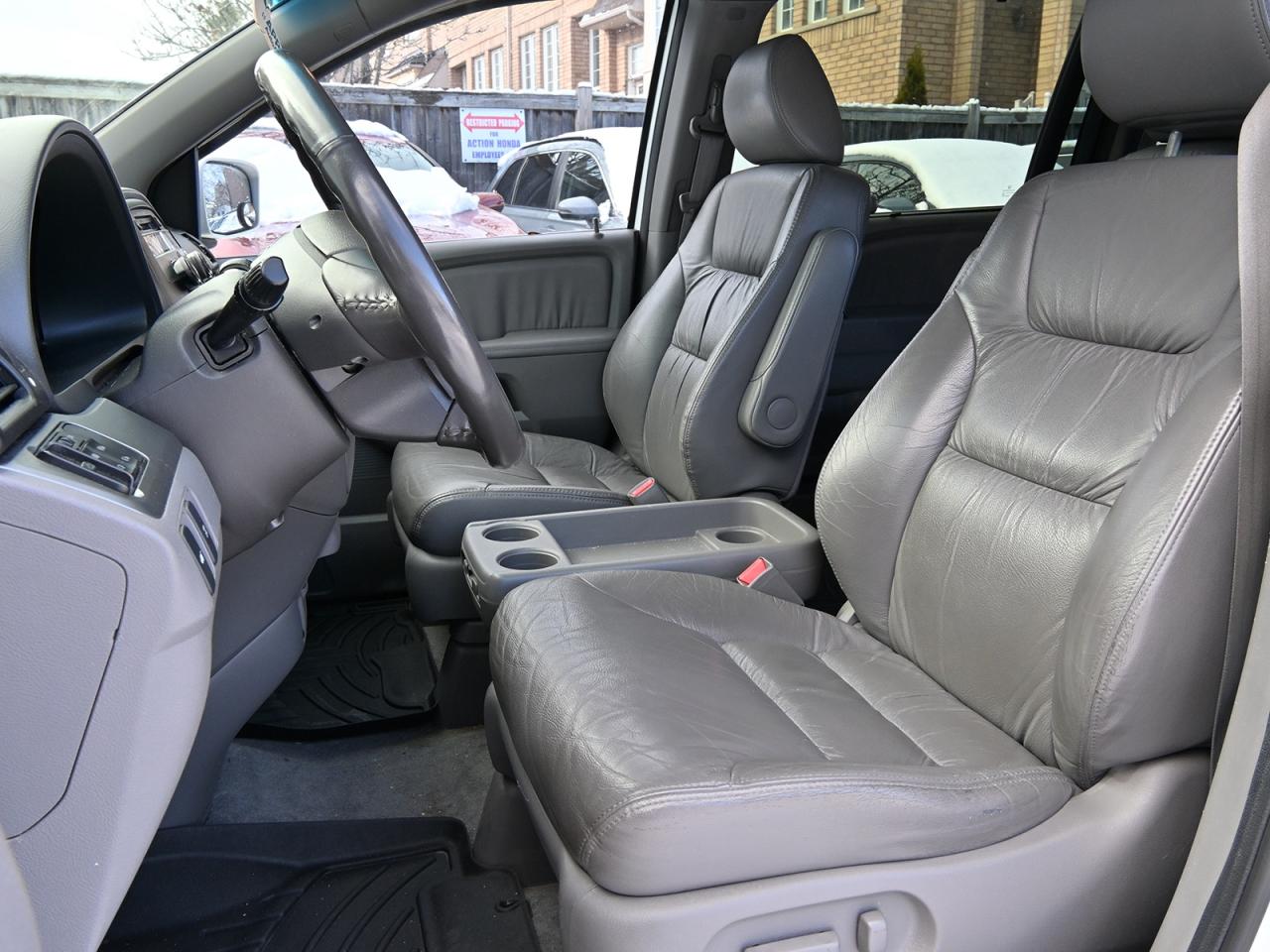 2010 Honda Odyssey EX-L Photo